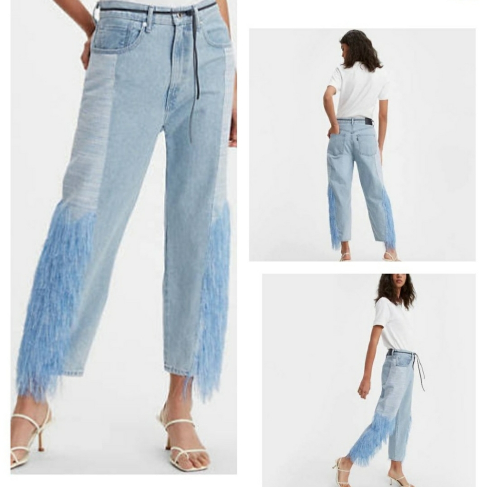 Levis premium outlet crop jeans.